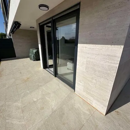 Seabay B2 Apartament Ližnjan