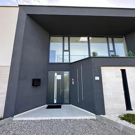 Apartman Seabay B2 *
